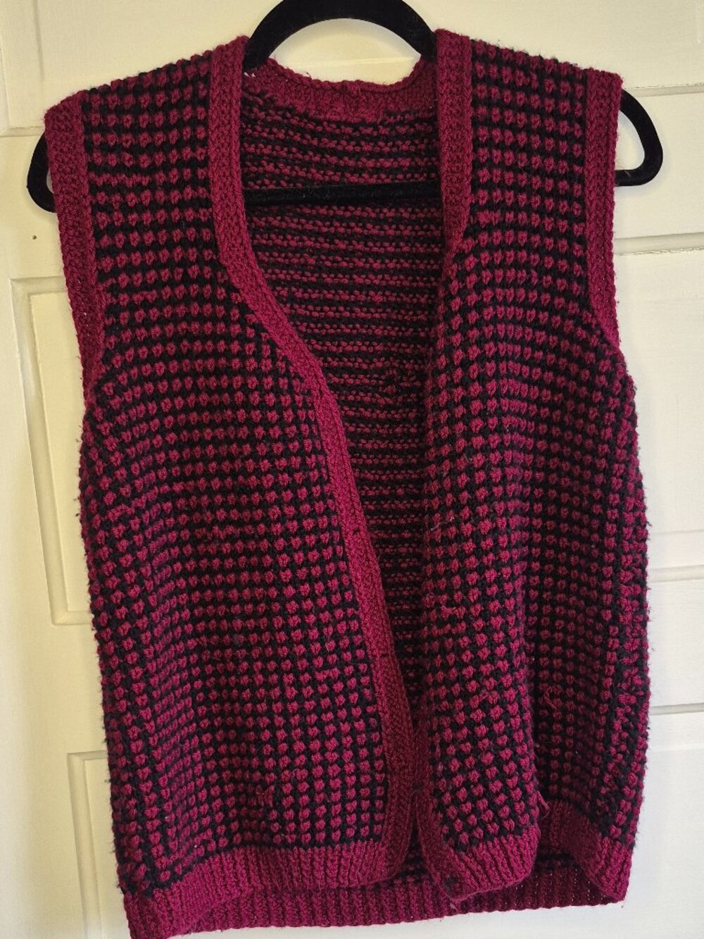knitted vest